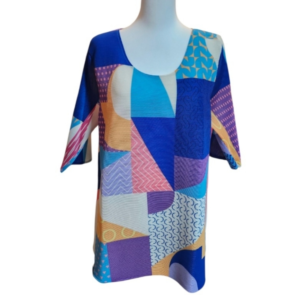 Vintage, Red Coral Women’s Geometric Print Scoop Neck Top - Blue/Multi